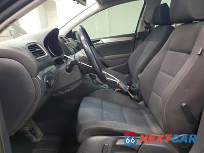 Zdjęcie 7 z 13 samochodu: 2011 VOLKSWAGEN GOLF VIN:WVWDM7AJ0BW218414 - miniatura