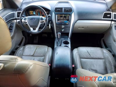 Zdjęcie 8 z 11 samochodu: 2011 FORD EXPLORER XLT VIN:1FMHK8D88BGA70993 - miniatura