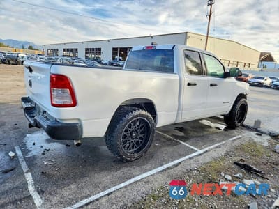 Trzecie zdjęcie samochodu z tyłu: 2020 RAM 1500 TRADESMAN VIN:1C6SRECG6LN386023 - miniatura