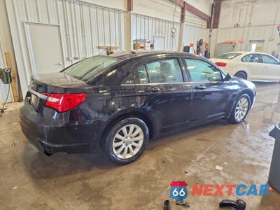 Trzecie zdjęcie samochodu z tyłu: 2013 CHRYSLER 200 TOURING VIN:1C3CCBBG2DN607945 - miniatura