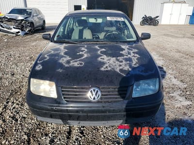 Piąte zdjęcie samochodu w środku: 2001 VOLKSWAGEN JETTA GLS VIN:3VWSK69M01M116564 - miniatura