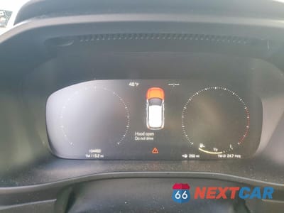 Zdjęcie 9 z 13 samochodu: 2019 VOLVO XC40 T4 MOMENTUM VIN:YV4AC2HKXK2050132 - miniatura