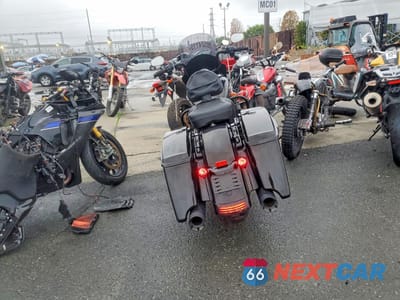 Czwarte zdjęcie samochodu z boku: 2019 HARLEY-DAVIDSON FLHRXS VIN:1HD1KVP22LB645808 - miniatura