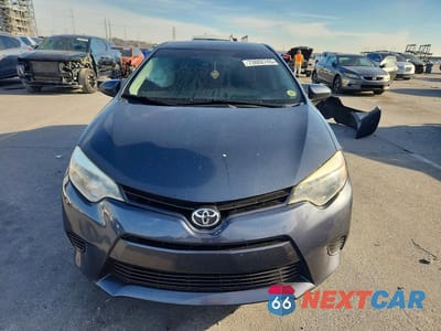 Piąte zdjęcie samochodu w środku: 2016 TOYOTA COROLLA LE VIN:5YFBURHE0GP510382 - miniatura