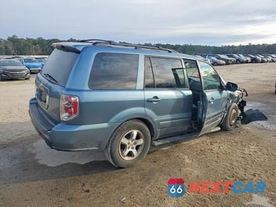 Trzecie zdjęcie samochodu z tyłu: 2006 HONDA PILOT VIN:5FNYF18416B009931 - miniatura