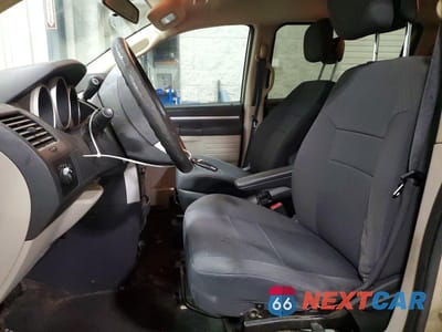 Zdjęcie 7 z 12 samochodu: 2010 DODGE GRAND CARAVAN SE VIN:2D4RN4DE7AR326992 - miniatura