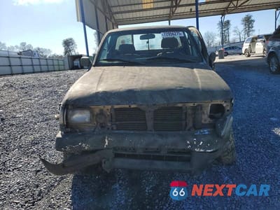 Piąte zdjęcie samochodu w środku: 1996 TOYOTA TACOMA VIN:4TAPM62N5TZ155265 - miniatura