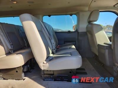 Zdjęcie 11 z 13 samochodu: 2017 NISSAN NV 3500 S VIN:5BZAF0AA8HN851357 - miniatura