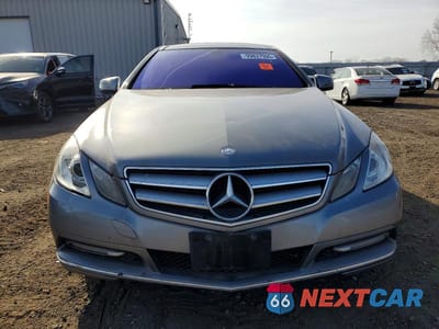 Piąte zdjęcie samochodu w środku: 2012 MERCEDES-BENZ E 350 VIN:WDDKJ5KB4CF132980 - miniatura