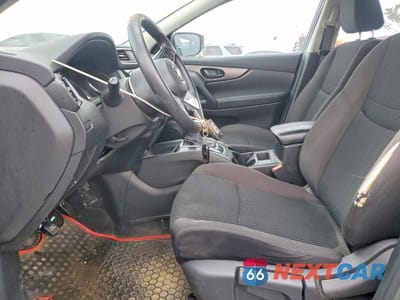Zdjęcie 7 z 14 samochodu: 2018 NISSAN ROGUE SPORT S VIN:JN1BJ1CPXJW155239 - miniatura