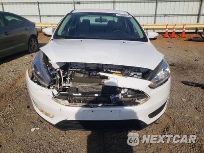 Piąte zdjęcie samochodu w środku: 2015 FORD FOCUS SE VIN:1FADP3F24FL214817 - miniatura