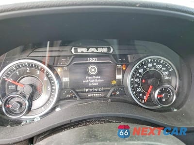 Zdjęcie 9 z 12 samochodu: 2022 RAM 2500 UTILITY / SERVICE TRUCK VIN:3C6UR5CJXNG298401 - miniatura