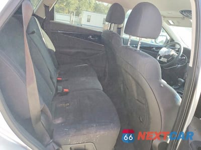 Zdjęcie 11 z 12 samochodu: 2019 KIA SORENTO L VIN:5XYPG4A34KG581879 - miniatura