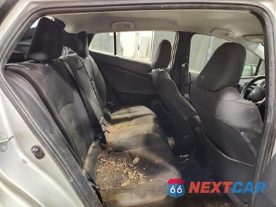 Zdjęcie 10 z 12 samochodu: 2018 TOYOTA PRIUS VIN:JTDKBRFU5J3596143 - miniatura