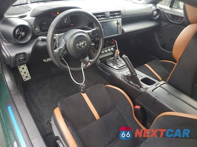 Zdjęcie 8 z 12 samochodu: 2025 TOYOTA GR 86 HAKONE VIN:JF1ZNBM17S8751307 - miniatura
