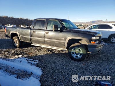 Czwarte zdjęcie samochodu z boku: 2002 CHEVROLET SILVERADO K2500 HEAVY DUTY VIN:1GCHK23172F143590 - miniatura