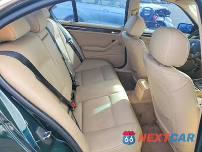 Zdjęcie 10 z 11 samochodu: 2005 BMW 330 I VIN:WBAEV53475KM41586 - miniatura