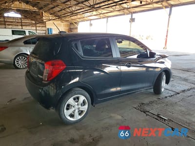 Trzecie zdjęcie samochodu z tyłu: 2022 CHEVROLET SPARK LS VIN:KL8CB6SA2NC021978 - miniatura