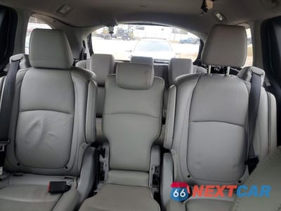 Zdjęcie 10 z 14 samochodu: 2019 HONDA ODYSSEY EXL VIN:5FNRL6H76KB073042 - miniatura