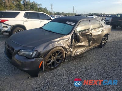 2023 CHRYSLER 300 S 2C3CCABG0PH585211 - główne zdjęcie licytacji z USA - miniatura