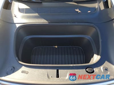 Zdjęcie 11 z 13 samochodu: 2026 TESLA MODEL Y VIN:7SAYGDED9TA500973 - miniatura