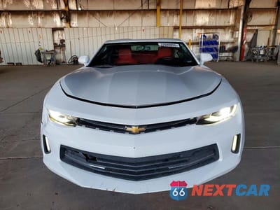 Piąte zdjęcie samochodu w środku: 2018 CHEVROLET CAMARO LT VIN:1G1FB1RS4J0187638 - miniatura