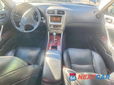 Zdjęcie 8 z 12 samochodu: 2007 LEXUS IS VIN:JTHCK262072019172 - miniatura