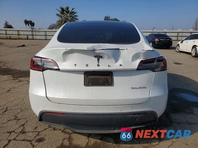 Zdjęcie 6 z 11 samochodu: 2022 TESLA MODEL Y VIN:7SAYGDEFXNF568576 - miniatura