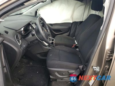 Zdjęcie 7 z 13 samochodu: 2020 CHEVROLET TRAX LS VIN:KL7CJKSB3LB336879 - miniatura