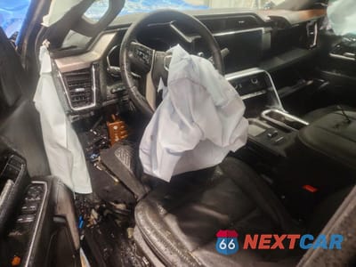 Zdjęcie 8 z 12 samochodu: 2024 GMC SIERRA K2500 DENALI VIN:1GT49REY4RF465854 - miniatura