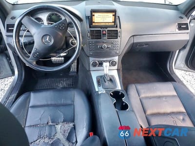 Zdjęcie 8 z 11 samochodu: 2008 MERCEDES-BENZ C 300 4MATIC VIN:WDDGF81X78F122683 - miniatura