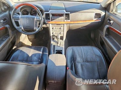Zdjęcie 8 z 12 samochodu: 2010 LINCOLN MKZ VIN:3LNHL2GC0AR625419 - miniatura