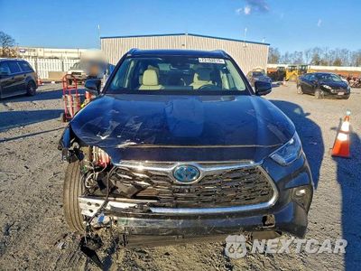 Piąte zdjęcie samochodu w środku: 2023 TOYOTA HIGHLANDER HYBRID LIMITED VIN:5TDEBRCH9PS131814 - miniatura