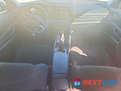 Zdjęcie 8 z 11 samochodu: 2024 HYUNDAI ELANTRA SEL VIN:KMHLS4DG4RU689452 - miniatura