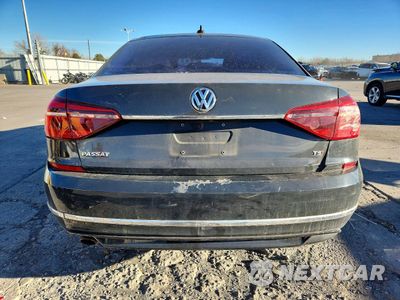 Zdjęcie 6 z 13 samochodu: 2017 VOLKSWAGEN PASSAT R-LINE VIN:1VWDT7A30HC049488 - miniatura