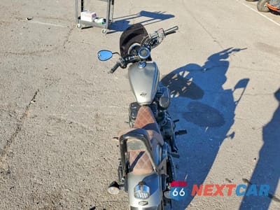 Zdjęcie 6 z 10 samochodu: 2016 YAMAHA XVS950 CU VIN:JYAVN05E5GA012186 - miniatura