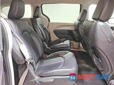 Zdjęcie 11 z 15 samochodu: 2023 CHRYSLER PACIFICA HYBRID TOURING L VIN:2C4RC1L72PR523033 - miniatura