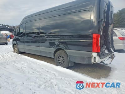 Drugie zdjęcie samochodu z przodu: 2021 MERCEDES BENZ SPRINTER 2500 DELIVERY VAN VIN:W1W40CHY3MT052969 - miniatura