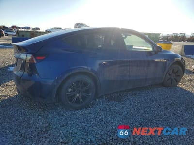 Trzecie zdjęcie samochodu z tyłu: 2025 TESLA MODEL Y VIN:7SAYGAEE8SF267371 - miniatura