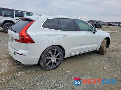 Trzecie zdjęcie samochodu z tyłu: 2021 VOLVO XC60 VIN:YV4102DL3M1727960 - miniatura