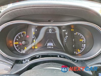 Zdjęcie 9 z 13 samochodu: 2019 JEEP GRAND CHEROKEE OVERLAND VIN:1C4RJECG2KC544043 - miniatura