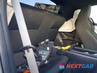 Zdjęcie 10 z 11 samochodu: 2023 TOYOTA GR 86 VIN:JF1ZNBB10P9751296 - miniatura