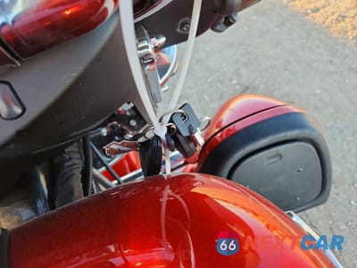 Zdjęcie 8 z 9 samochodu: 2014 HARLEY-DAVIDSON FLHTCU ULTRA CLASSIC ELECTRA GLIDE VIN:1HD1FCM14EB653545 - miniatura