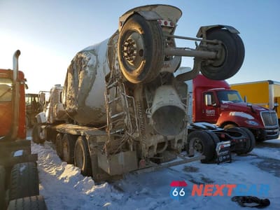 Trzecie zdjęcie samochodu z tyłu: 2017 MACK GRANITE READY MIX TRUCK VIN:1M2AX04C2HM032596 - miniatura