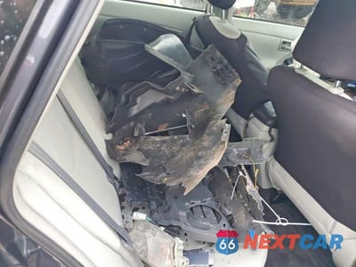 Zdjęcie 10 z 11 samochodu: 2012 TOYOTA PRIUS VIN:JTDKN3DU7C5440202 - miniatura