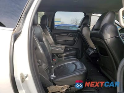 Zdjęcie 11 z 13 samochodu: 2011 CHEVROLET TRAVERSE LT VIN:1GNKRJED7BJ223589 - miniatura