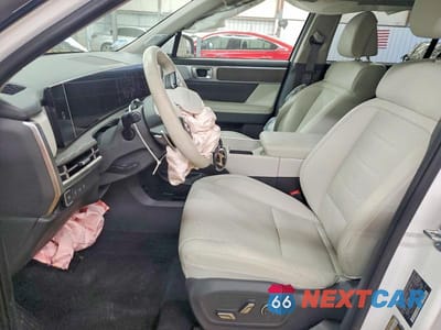 Zdjęcie 7 z 12 samochodu: 2025 HYUNDAI SANTA FE HYBRID LIMITED VIN:5NMP3DG19SH067467 - miniatura