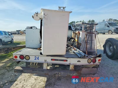 Zdjęcie 6 z 13 samochodu: 2012 DODGE RAM BUCKET TRUCK VIN:3C7WDKAL6CG109746 - miniatura