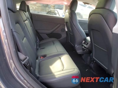 Zdjęcie 11 z 13 samochodu: 2023 TESLA MODEL Y VIN:7SAYGDEE2PA149175 - miniatura