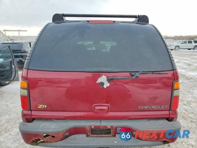 Zdjęcie 6 z 13 samochodu: 2004 CHEVROLET SUBURBAN K1500 VIN:3GNFK16Z54G111748 - miniatura